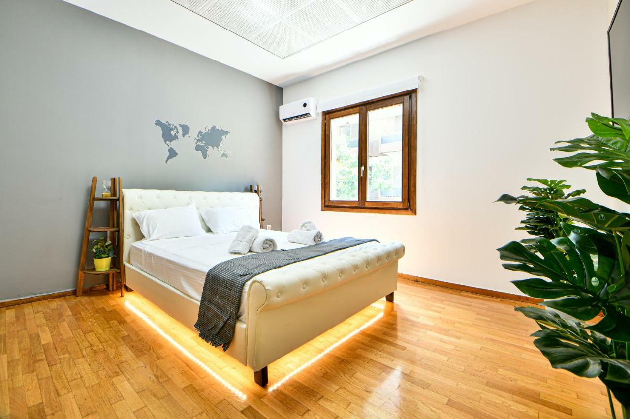 Flowers Of Athens, Boutique Aparthotel With 6-Apartments In Central Athens Exterior photo